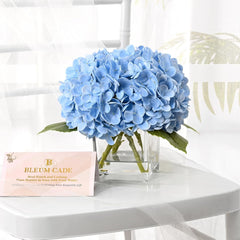 Bloomfinity:  Luxury PU Fake Flowers in Vase with Faux Water, White Real Touch Roses Artificial Flowers with Glass Vase for Office Home Dining Room Centerpiece Table Decorations